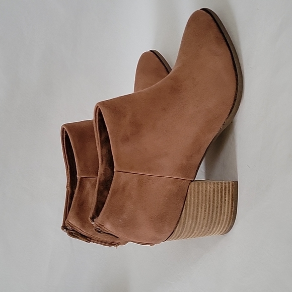 NEW Report Tempe Tan Bootie Boot Size 9.5 - Picture 6 of 9